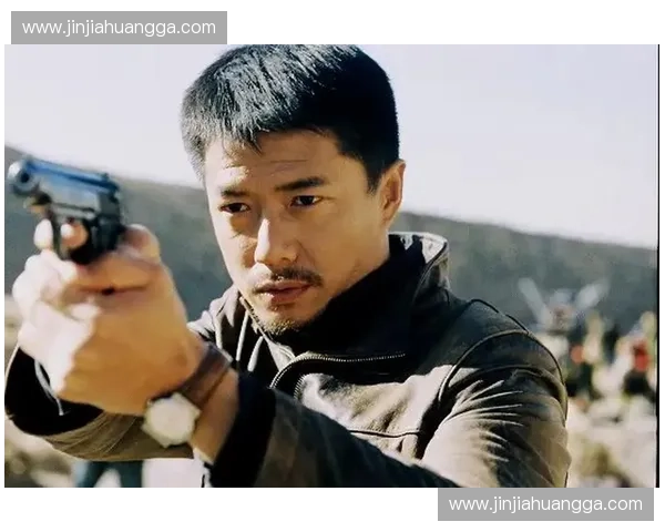 烈日灼金对撞霓虹暗影：一场关于“太阳”与“纽约”的终极感官博弈