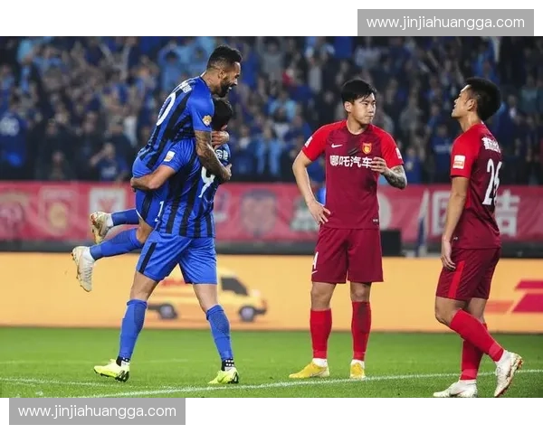 绿茵风云：苏宁与华夏幸福，一场关于荣耀与梦想的对决